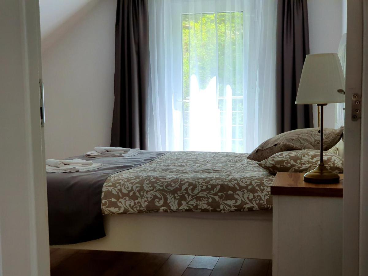 Twins Apartments Совата Екстериор снимка