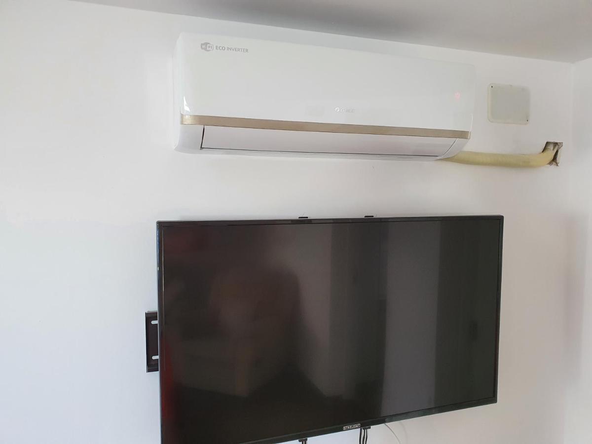 Twins Apartments Совата Екстериор снимка